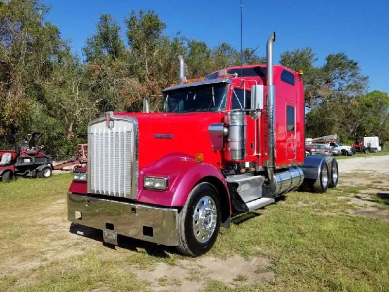 Repossessed Semi Trucks for Sale