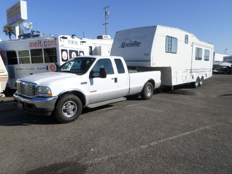 Truck and 5th Wheel Combo for Sale