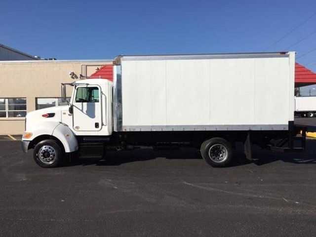 Box Trucks for Rent