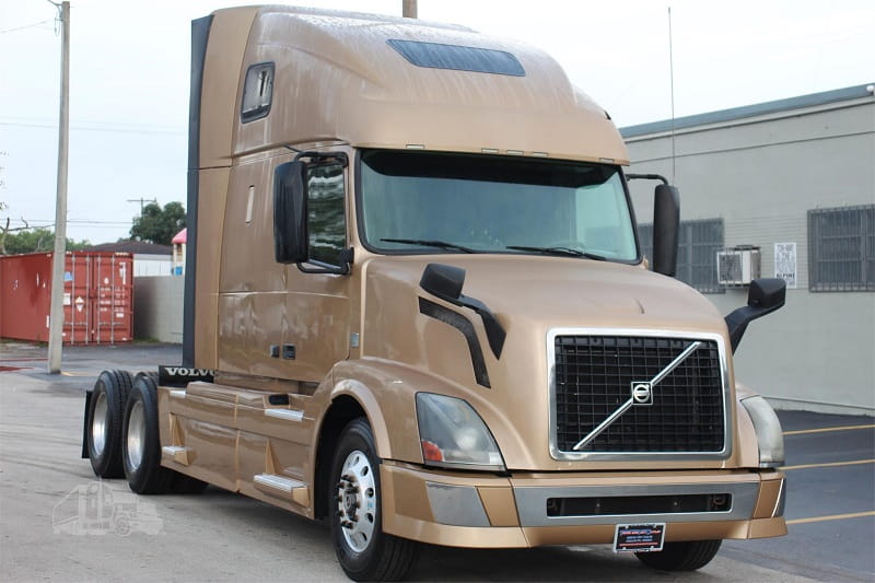 Semi Trucks for Sale in Florida by Owner