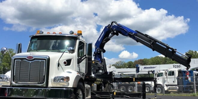 Knuckle Boom Truck for Sale