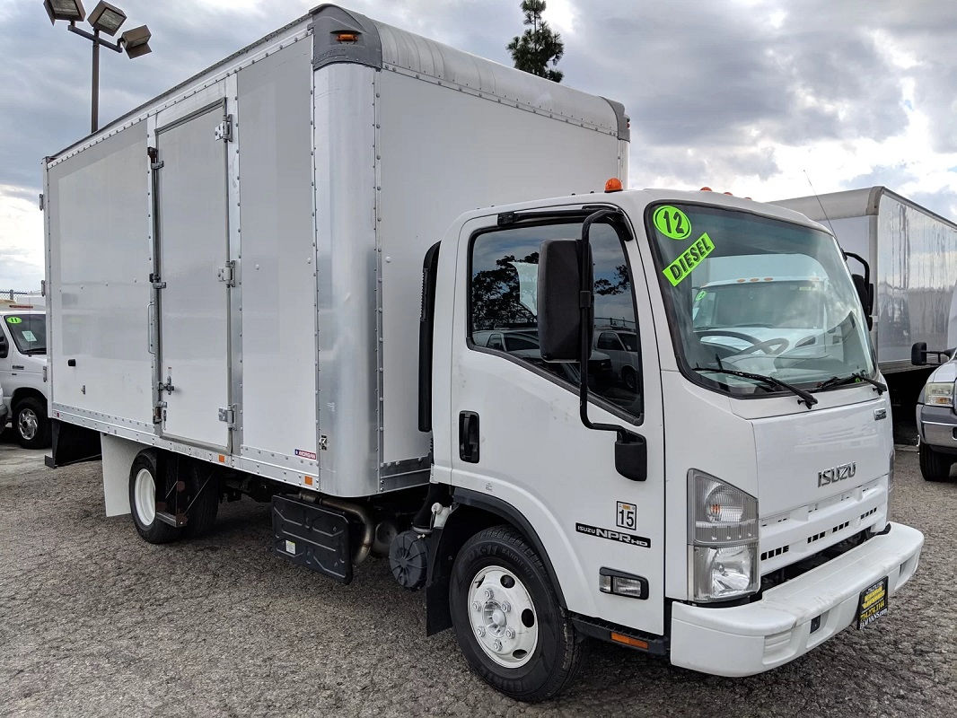 Box Truck with Side Door