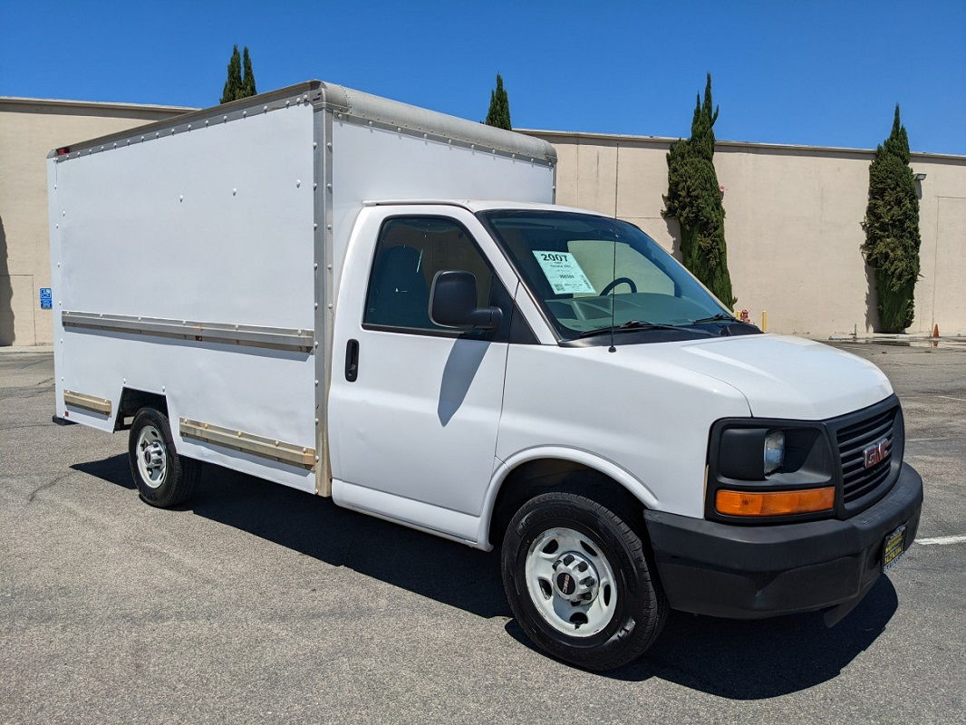Box Trucks for Sale Near Me Price Ranges Trucks Brands