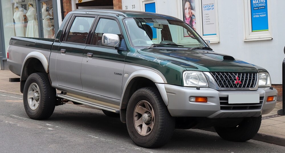 Mitsubishi Pickup Trucks - 2002 Mitsubishi L200 4WD