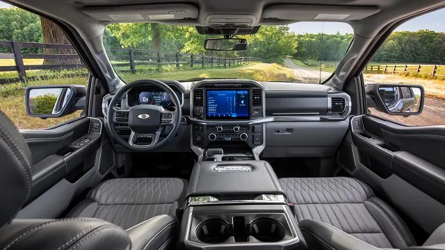 2024 Ford F150 interior