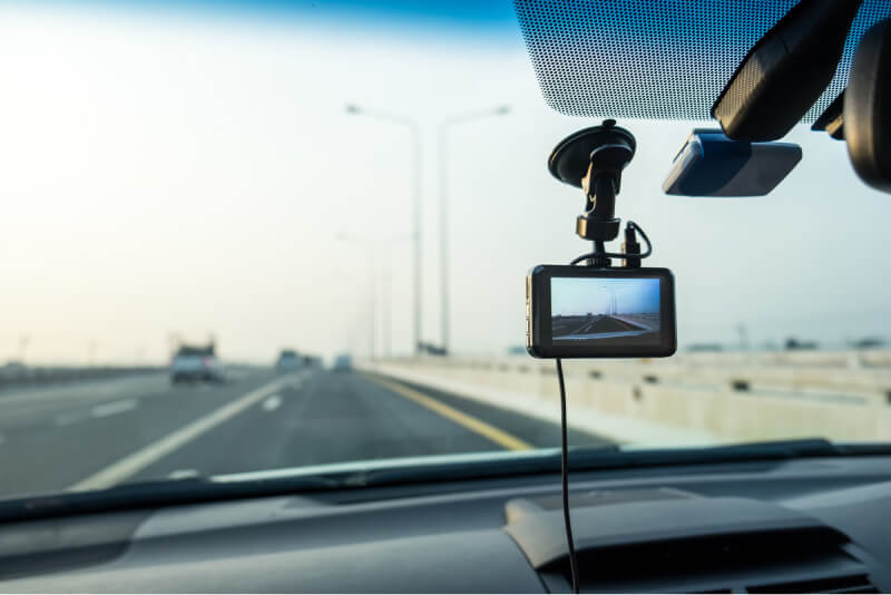 Best Dash Cam For Semi Trucks