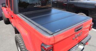 Jeep Gladiator Truck Bed Cover
