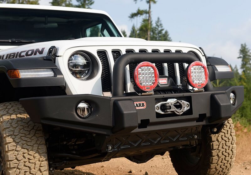 Jeep Gladiator with ARB Deluxe Classic front bumpers