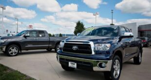 affordable secondhand pickup trucks on Craigslist - 2013 Toyota Tundra pickup