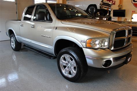 2004 Dodge Ram 1500 SLT