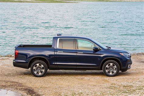 2017 Honda Ridgeline RT