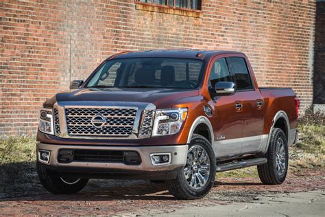 2017 Nissan Titan