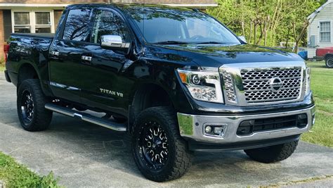 2018 Nissan Titan SL
