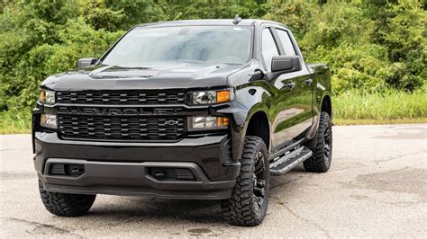 2020 Chevrolet Silverado Black Out Emblem Kit
