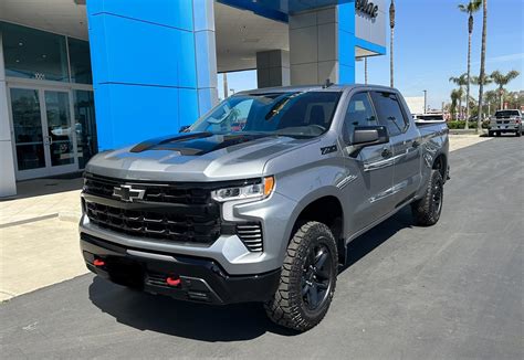 2023 Chevrolet Silverado 1500 3.0L Duramax LT