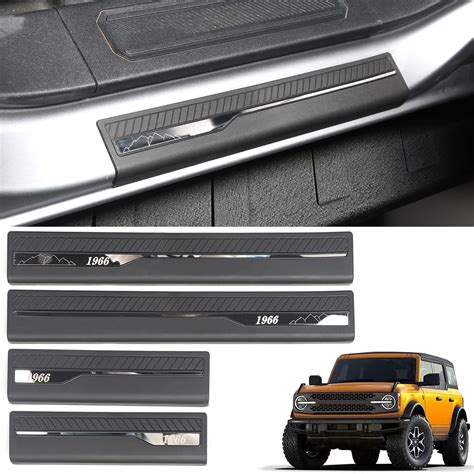 AutoCustoms 2022 Door Trim Scratch Guard