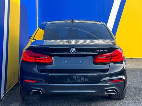 BMW 5 Series 2019 - Walnut Wood Trim Kit