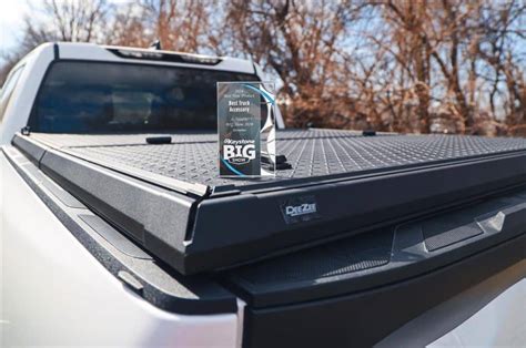 Dee Zee Elite Tonneau Cover