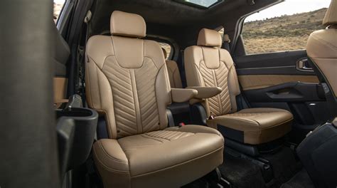 Kia OEM Rear Seat Release Kit - 2019 Kia Sorento