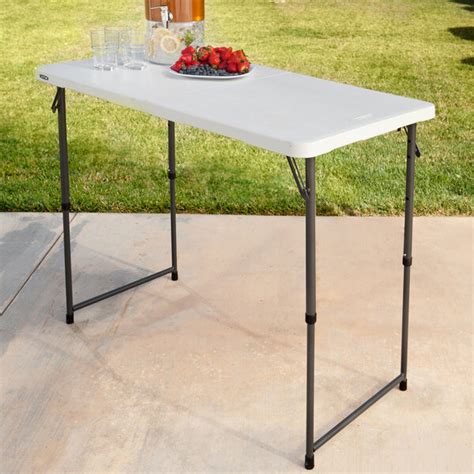 Lifetime 4428 Fold-In-Half Table