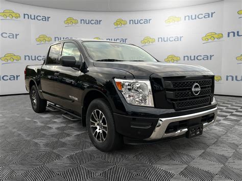 Nissan Titan SV 2018