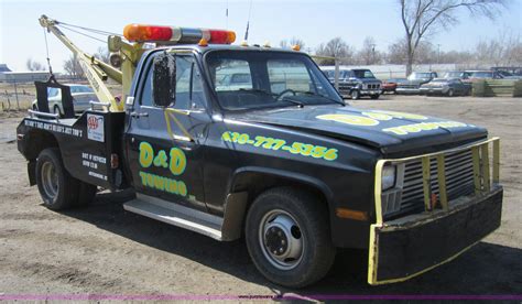 1982 Chevrolet C30 Wrecker