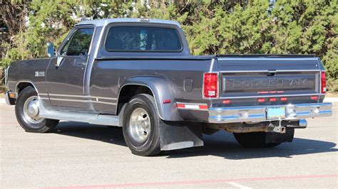1990 Dodge D350