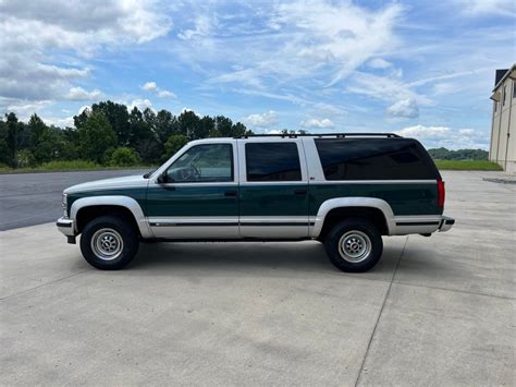 1997 Chevrolet Suburban LT 454