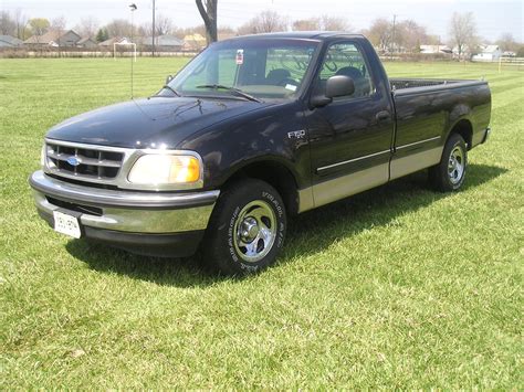 1997 Ford F-150 XL
