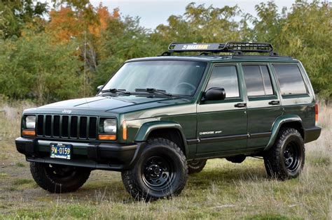 2000 Jeep Cherokee