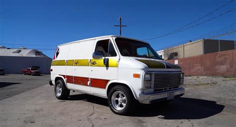 2001 Chevy G10 Shorty Van