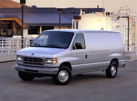 2001 Ford Econoline E250