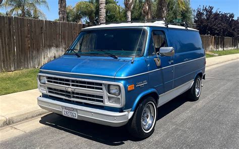 2005 Chevy G10 Shorty Van