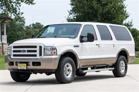 2006 Ford Excursion V10 Eddie Bauer