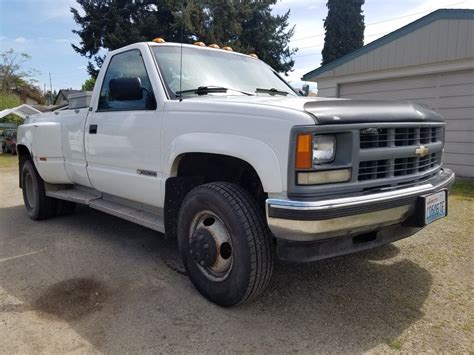 2011 GMC K3500 Dually