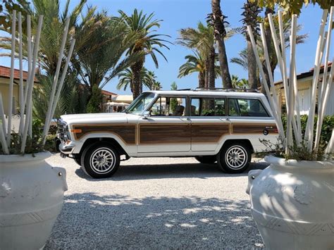 2016 Jeep Grand Wagoneer Final Edition