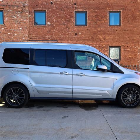 2017 Ford Transit Connect Titanium